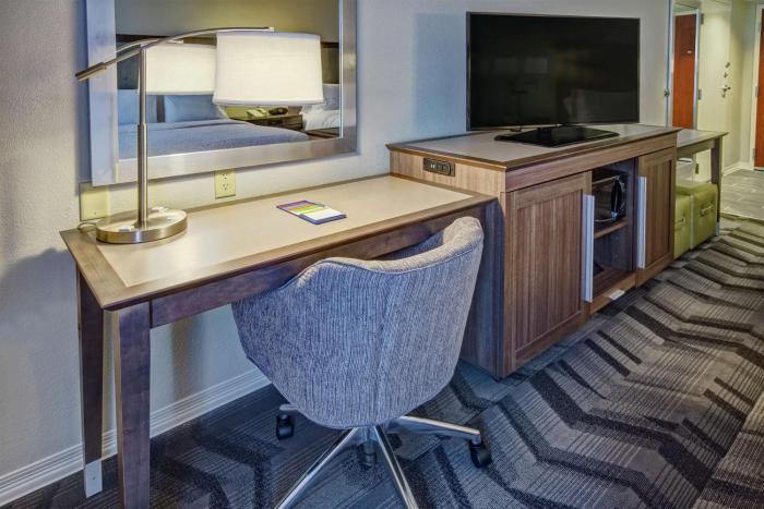 hampton inn and suites clermont