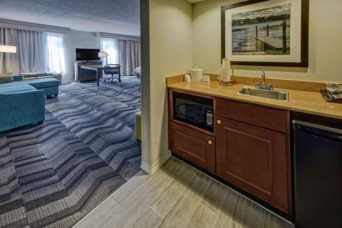 hampton inn and suites clermont