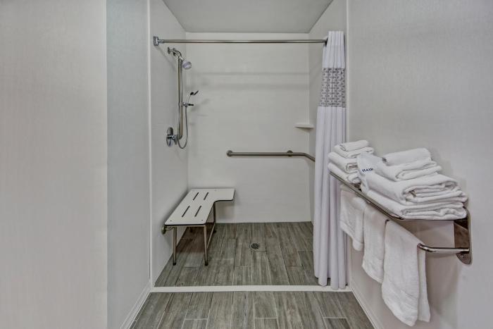 hampton inn and suites clermont