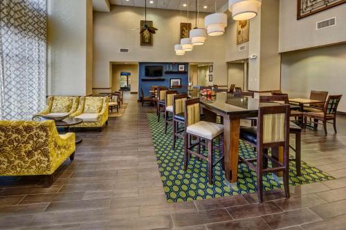 hampton inn and suites clermont