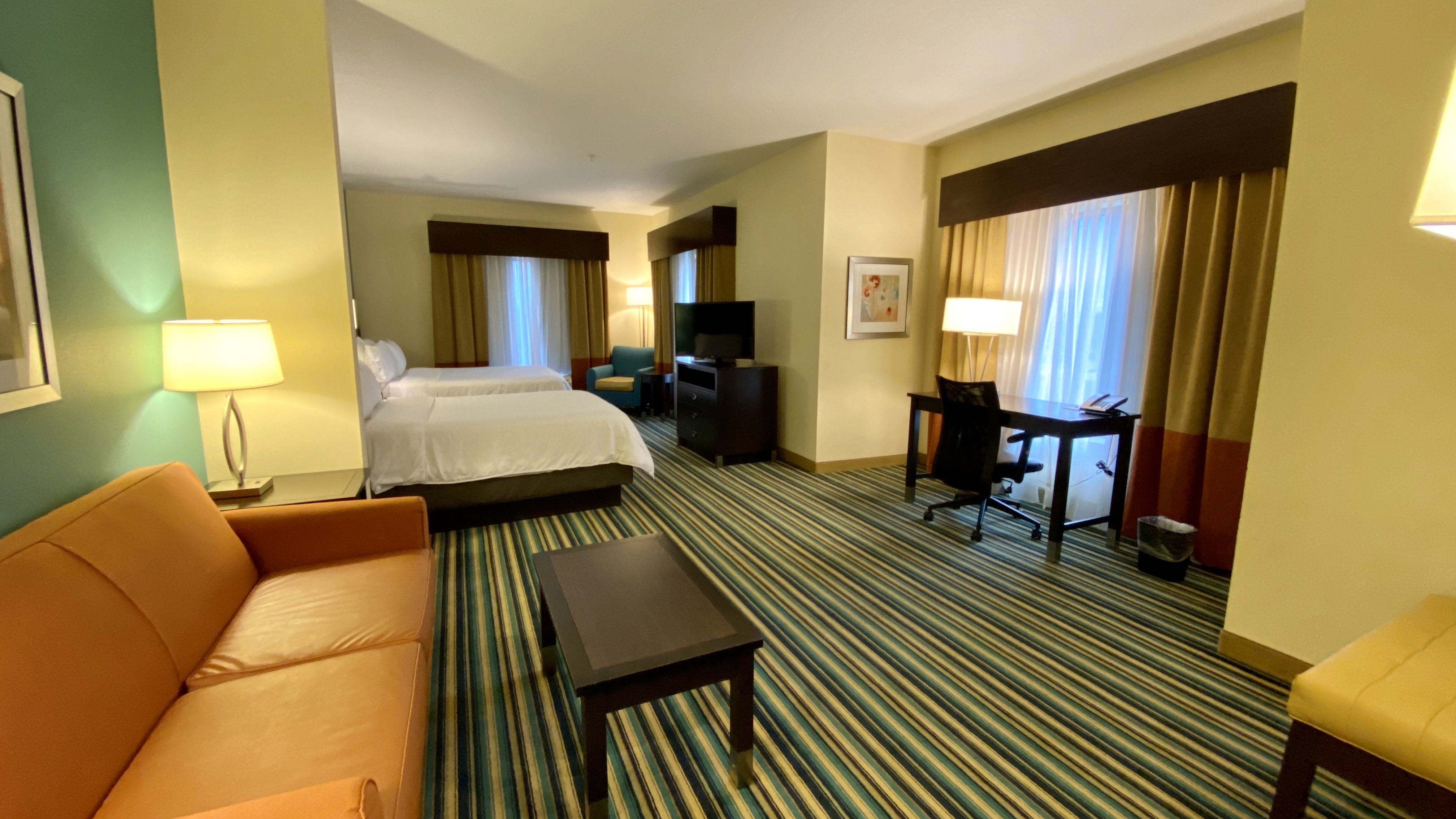 holiday inn express and suites orlando east ucf area
