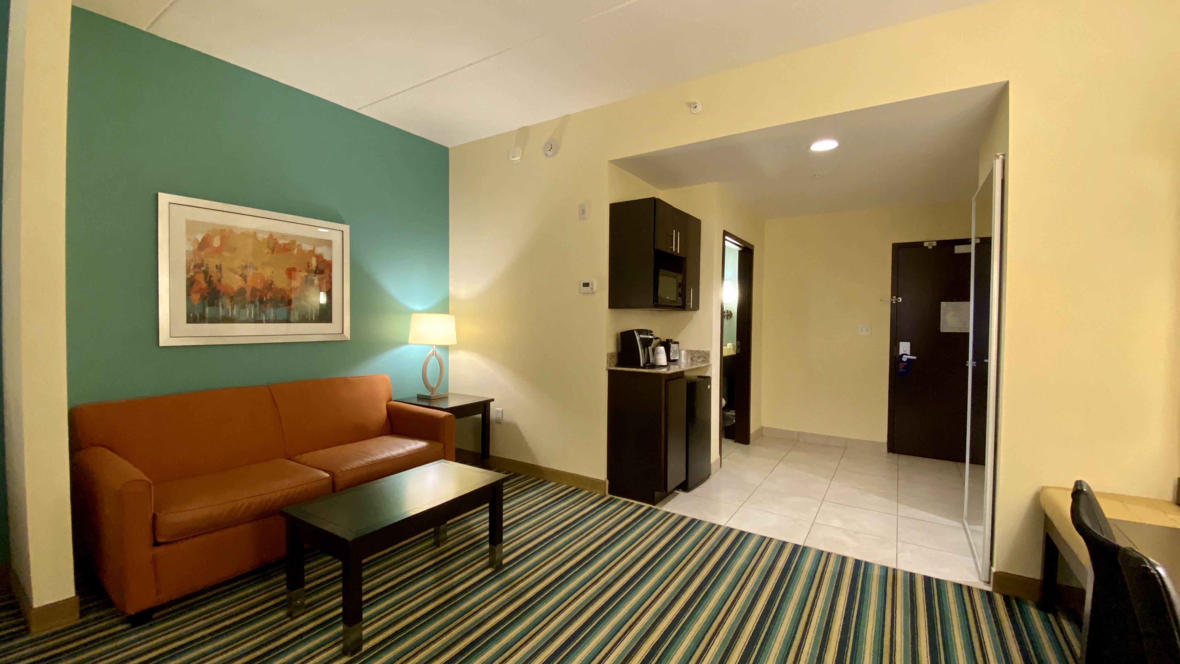 holiday inn express and suites orlando east ucf area