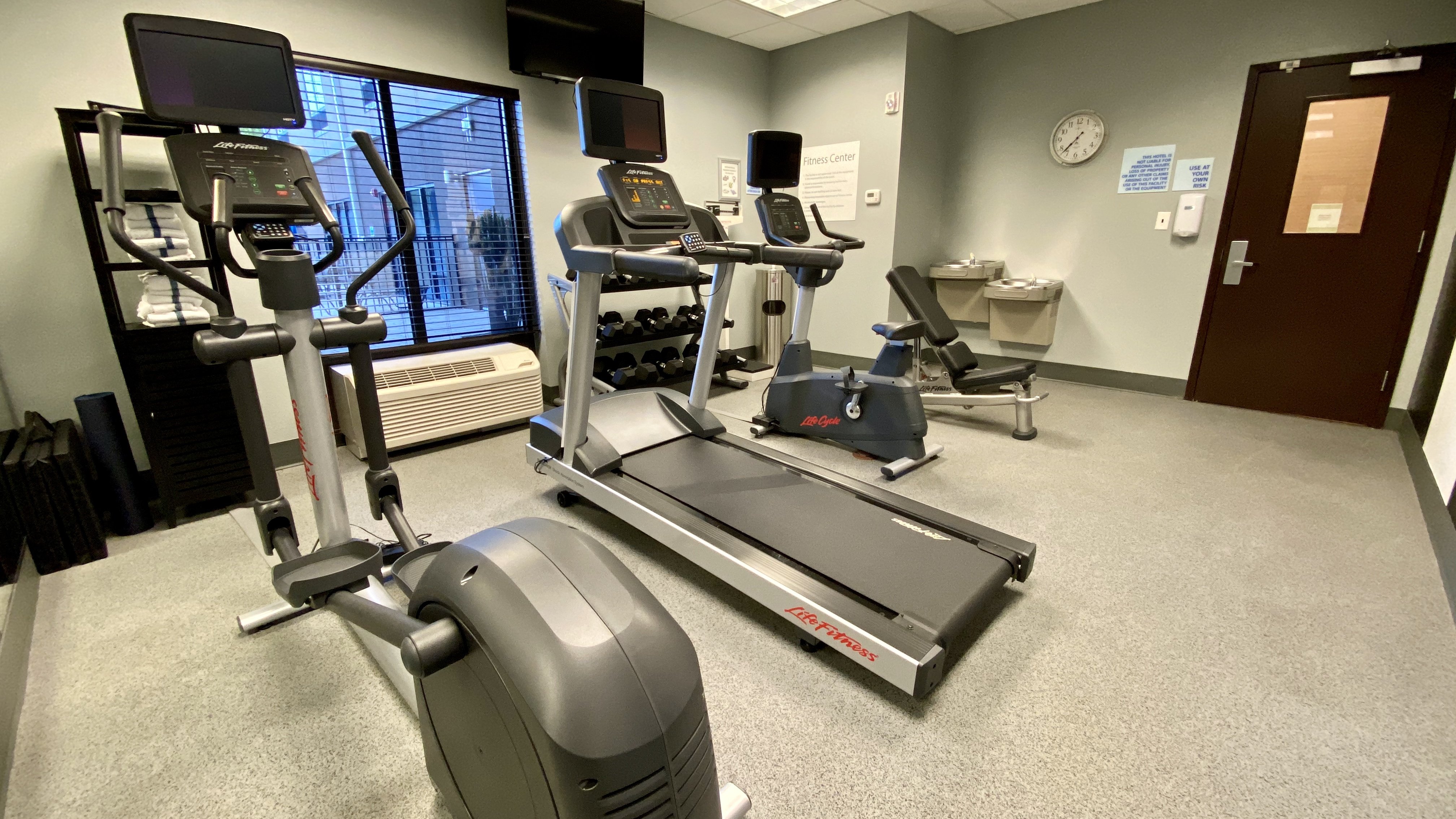holiday inn express and suites orlando east ucf area