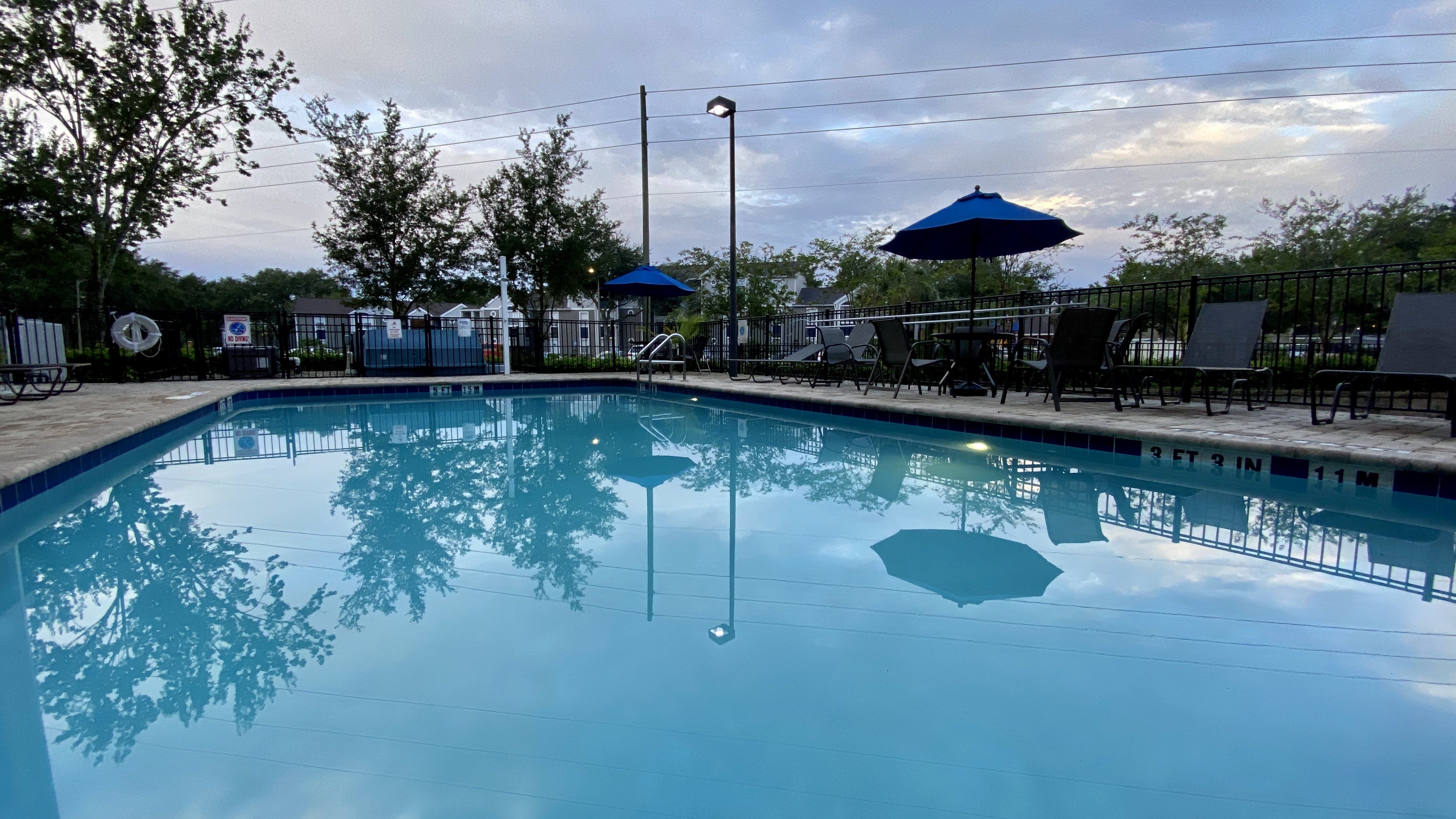holiday inn express and suites orlando east ucf area