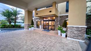 holiday inn express and suites orlando east ucf area
