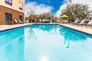 holiday inn express and suites orlando east ucf area