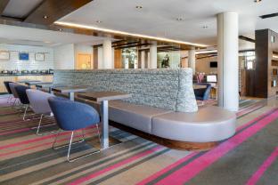 holiday inn express london epsom downs by ihg