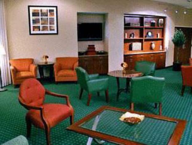 courtyard by marriott miami at dolphin mall