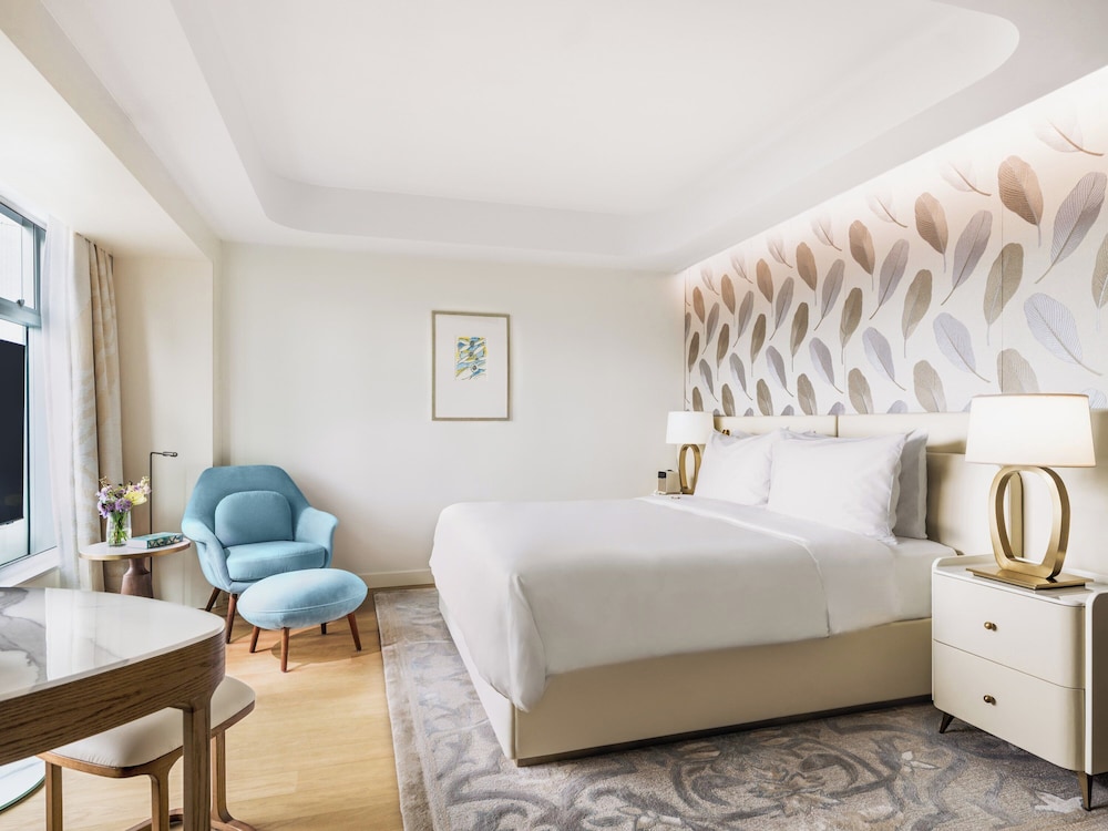 lanson place causeway bay hong kong