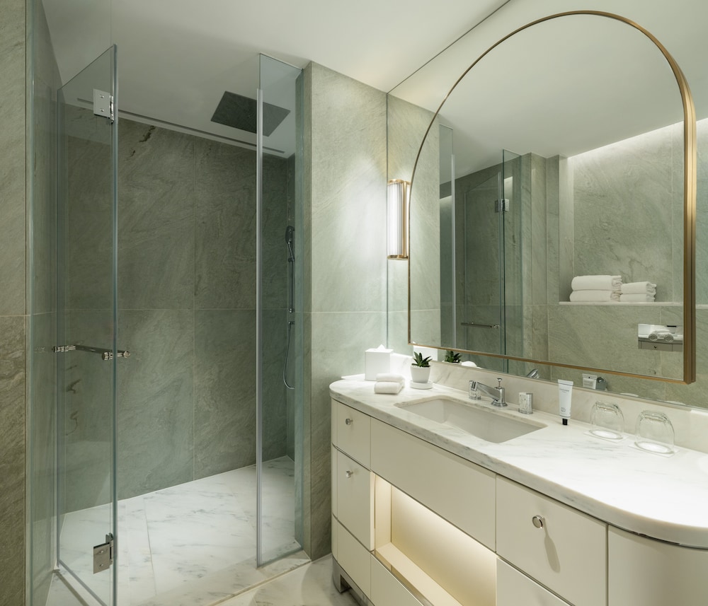 lanson place causeway bay hong kong