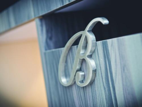 the bauhinia hotel tsim sha tsui