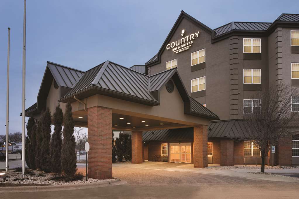 country inn and suites by radisson elk grove village itasca