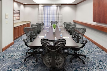 hilton garden inn naperville warrenville