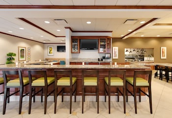 hilton garden inn naperville warrenville