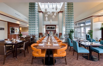 hilton garden inn naperville warrenville