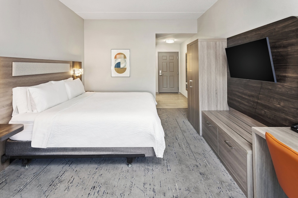 holiday inn express and suites chicago west ohare airport area