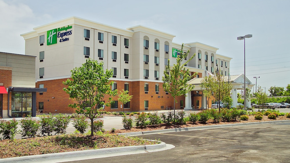 holiday inn express and suites chicago west ohare airport area