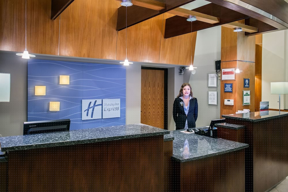 holiday inn express rolling meadows schaumburg area