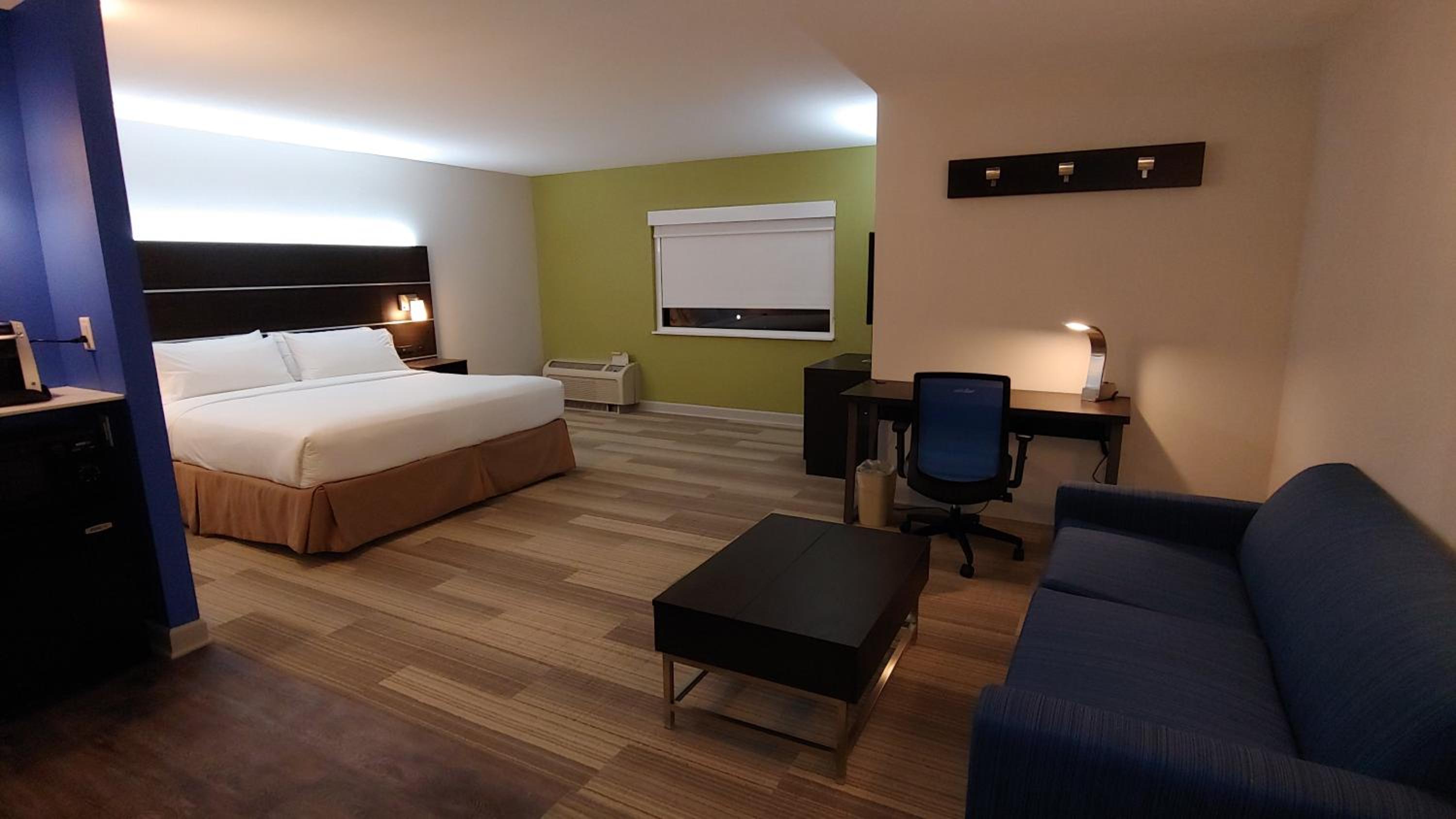 holiday inn express rolling meadows schaumburg area