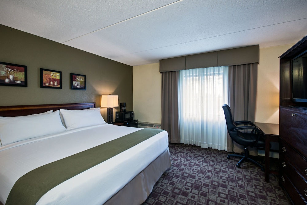 holiday inn express rolling meadows schaumburg area
