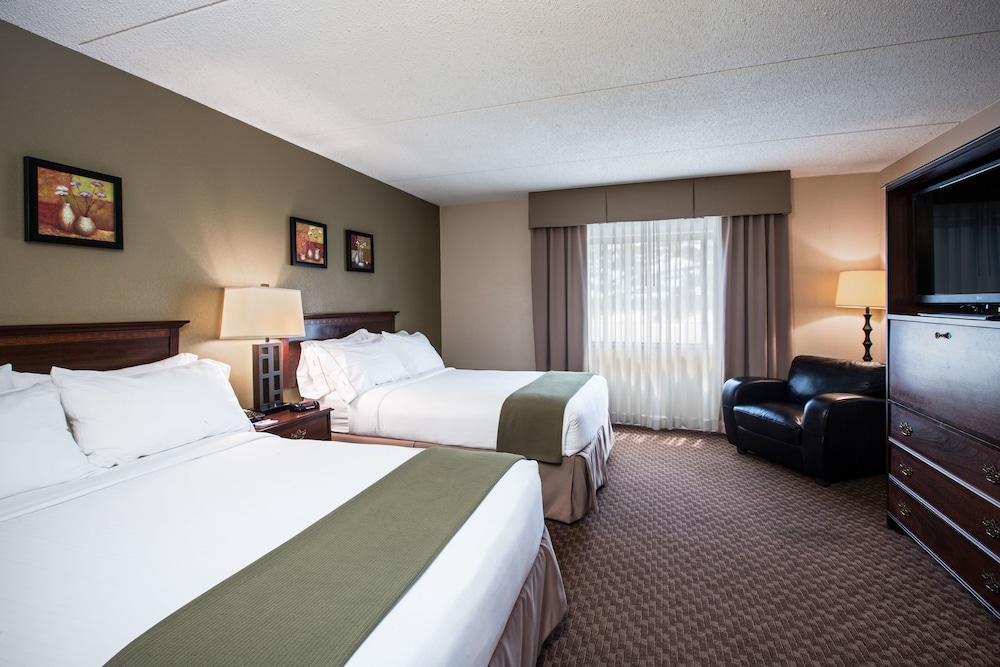 holiday inn express rolling meadows schaumburg area