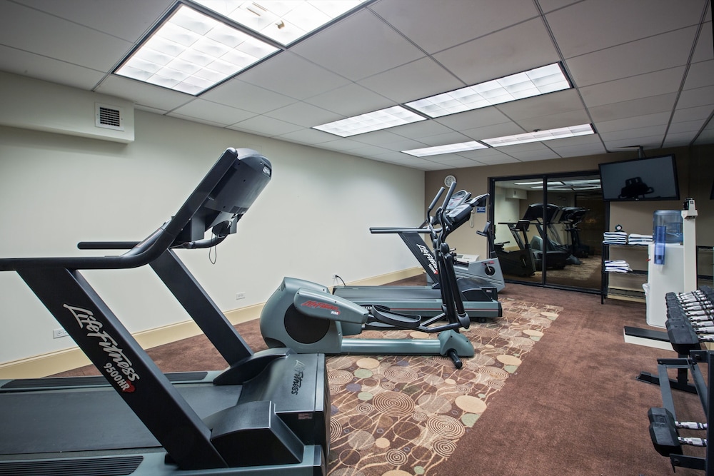 holiday inn express rolling meadows schaumburg area