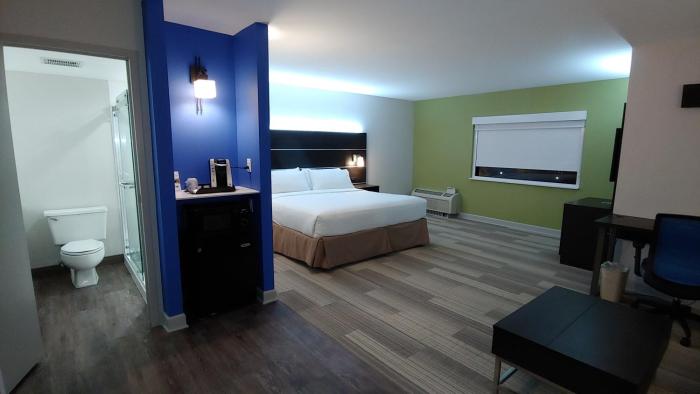 holiday inn express rolling meadows schaumburg area