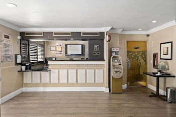 lemon tree hotel and suites anaheim