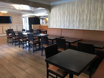 lemon tree hotel and suites anaheim