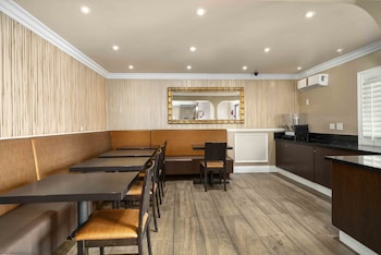 lemon tree hotel and suites anaheim