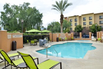 Springhill Suites By Marriott Corona Riverside,Los Angeles>>Corona,4 star