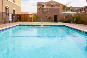 Holiday Inn Express Los Angeles Airport Hawthorne By Ihg,In Hawthorne (Lax Area),3 star