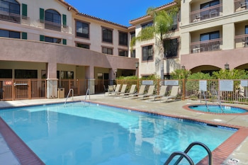 courtyard thousand oaks ventura county