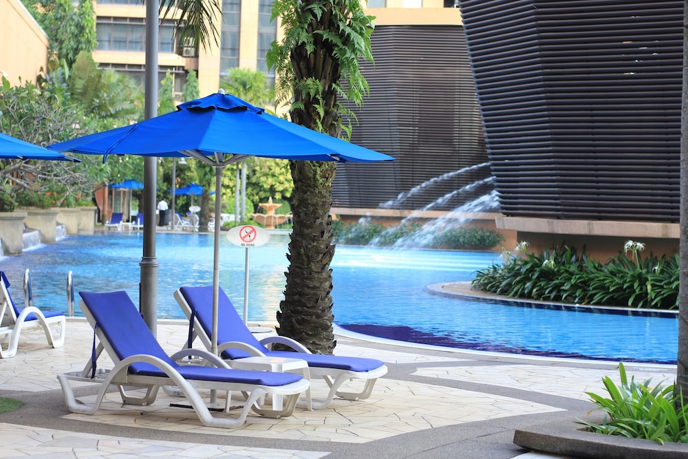 rainbow suites at times square