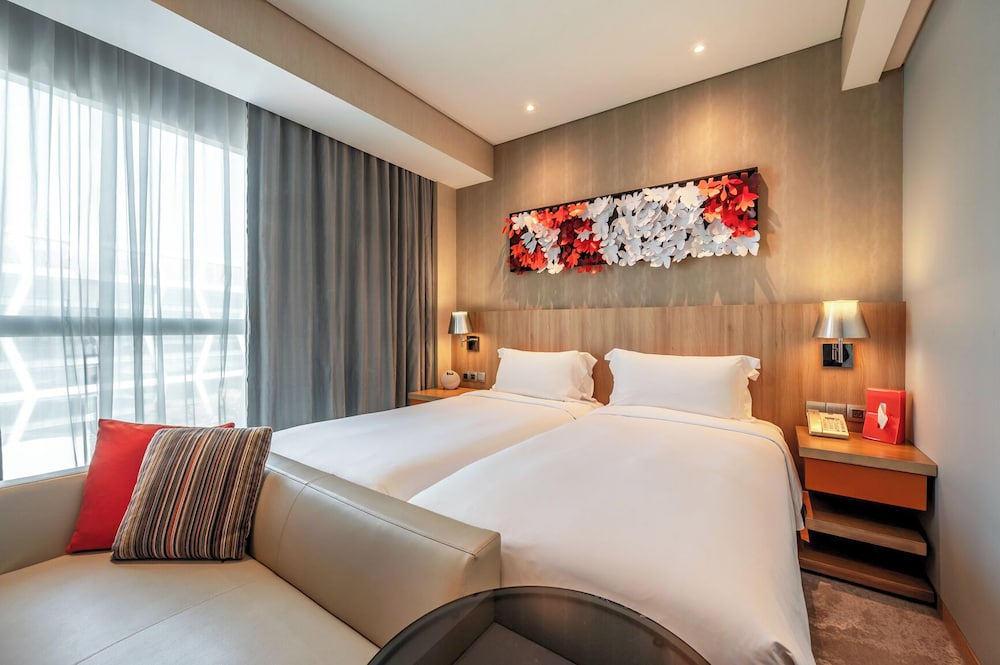 dorsett changi city singapore