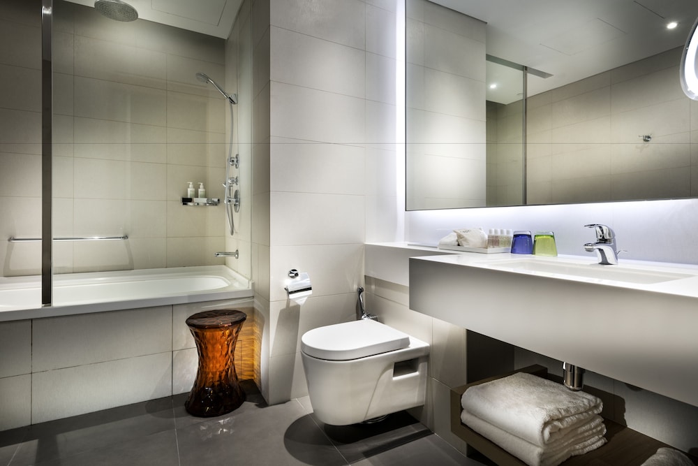 dorsett changi city singapore