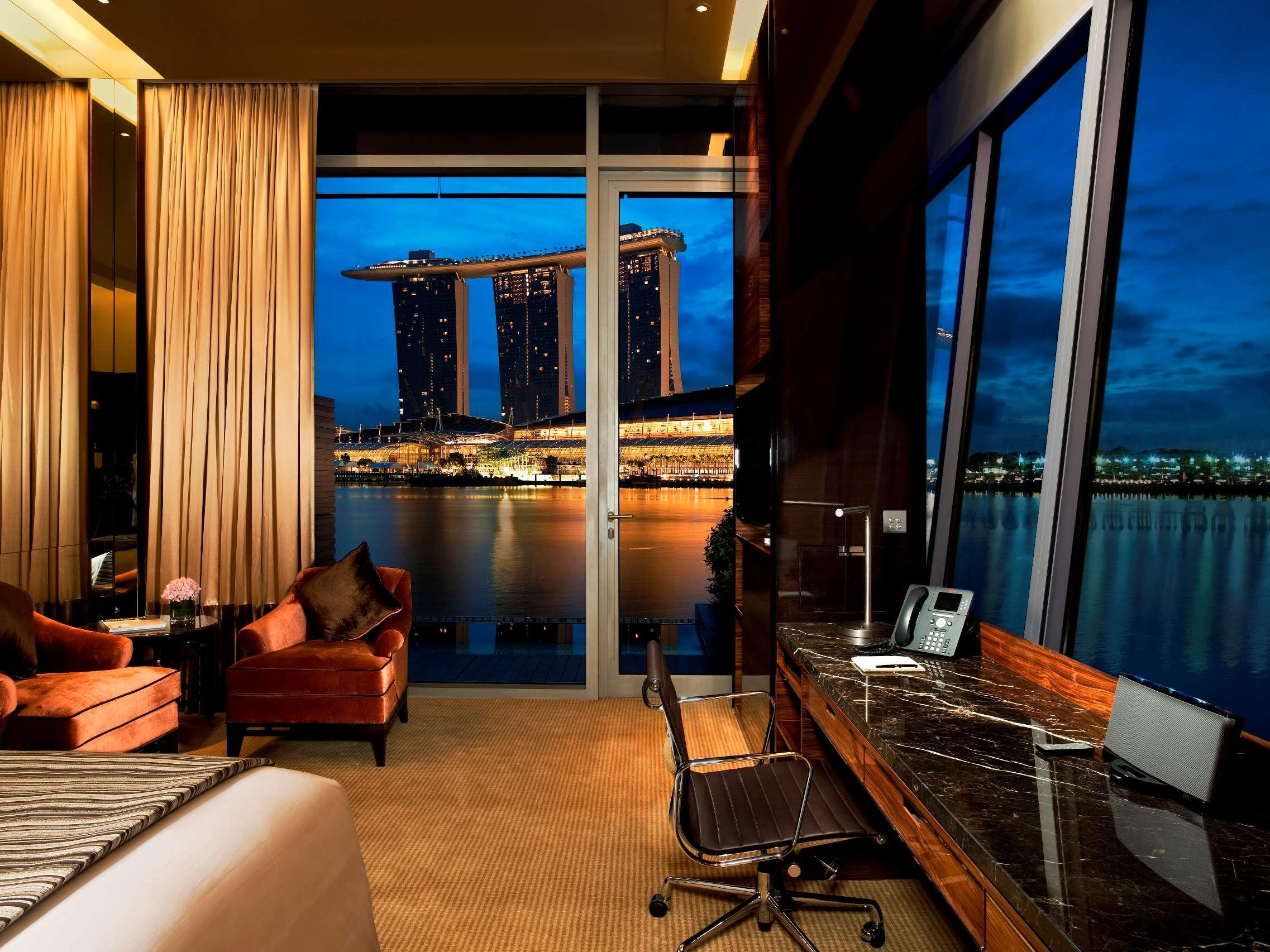 the fullerton bay hotel