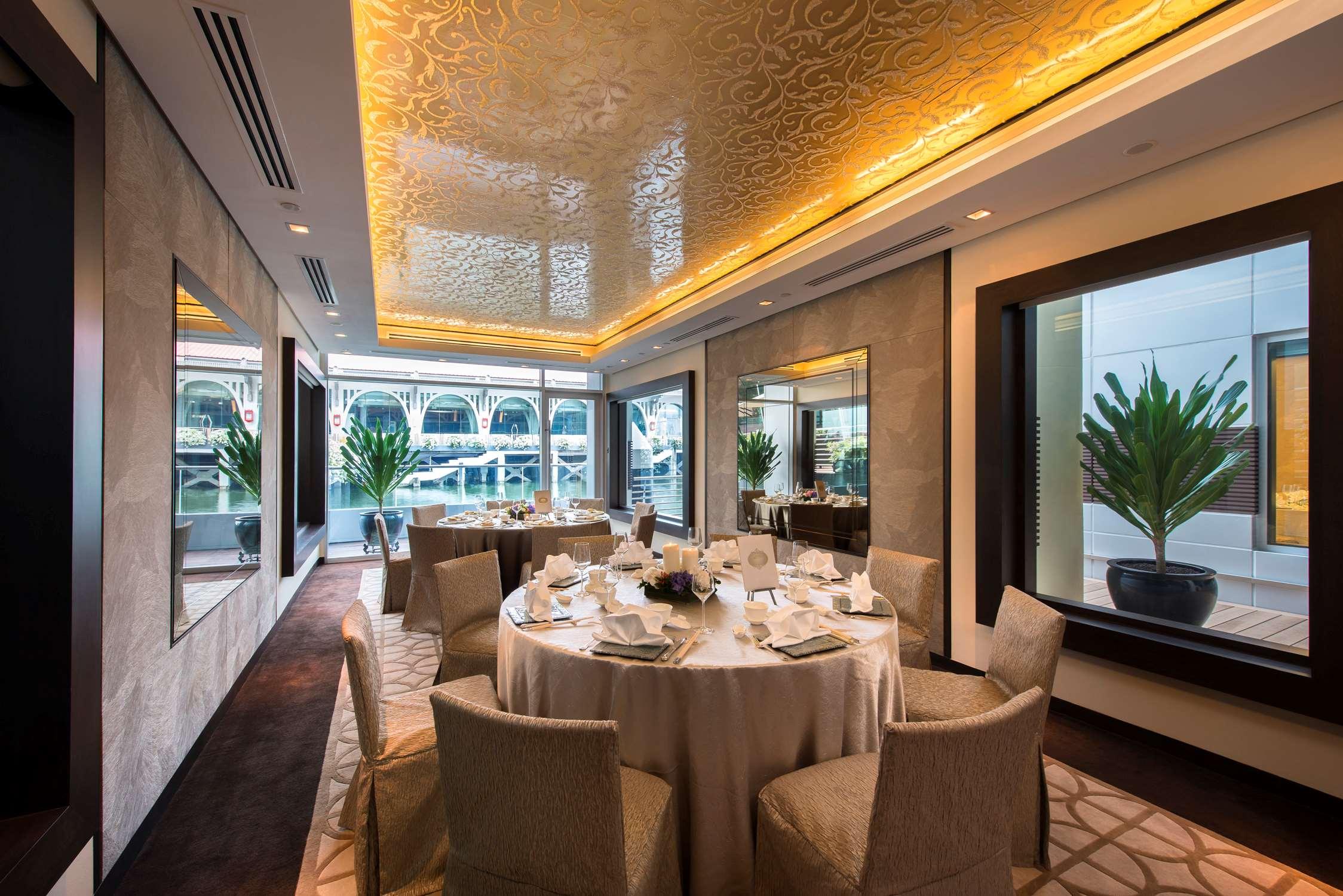 the fullerton bay hotel