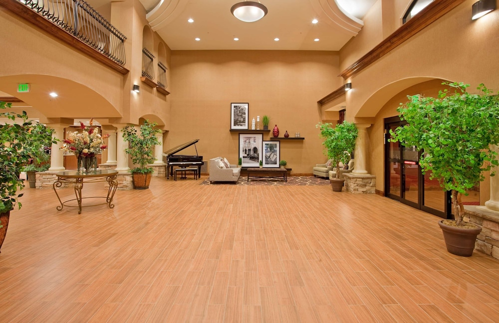 hampton inn and suites hemet