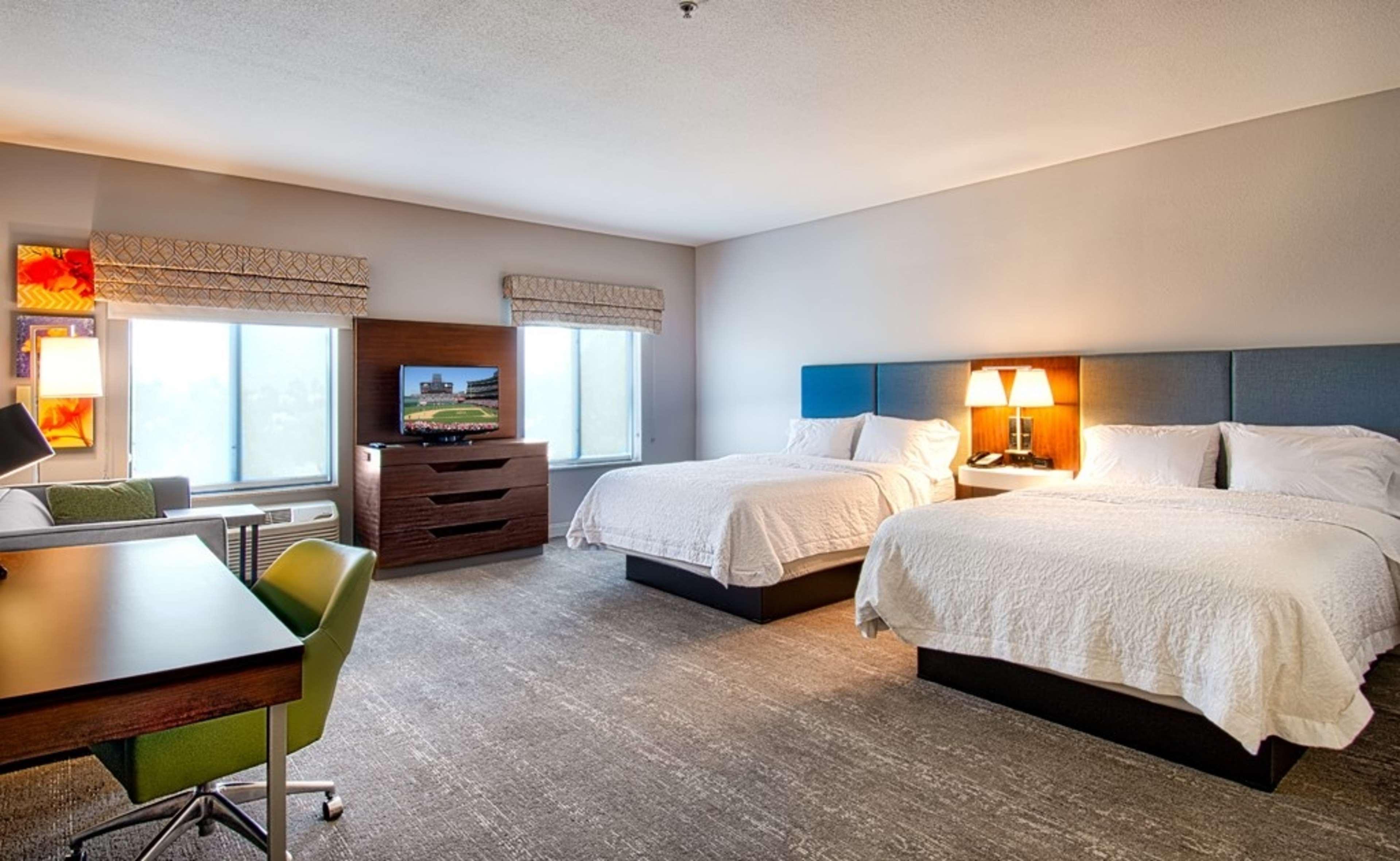 hampton inn and suites hemet