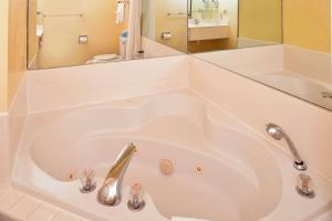 Best Western Sky Valley Inn,Kenmore>>Everett,3 star