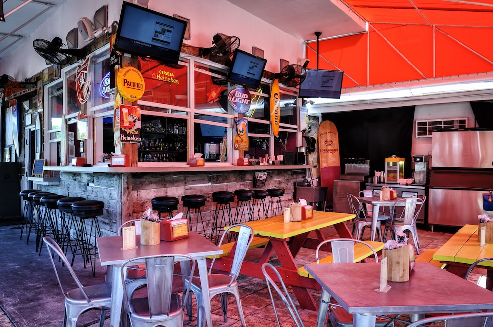 hollywood beach suites