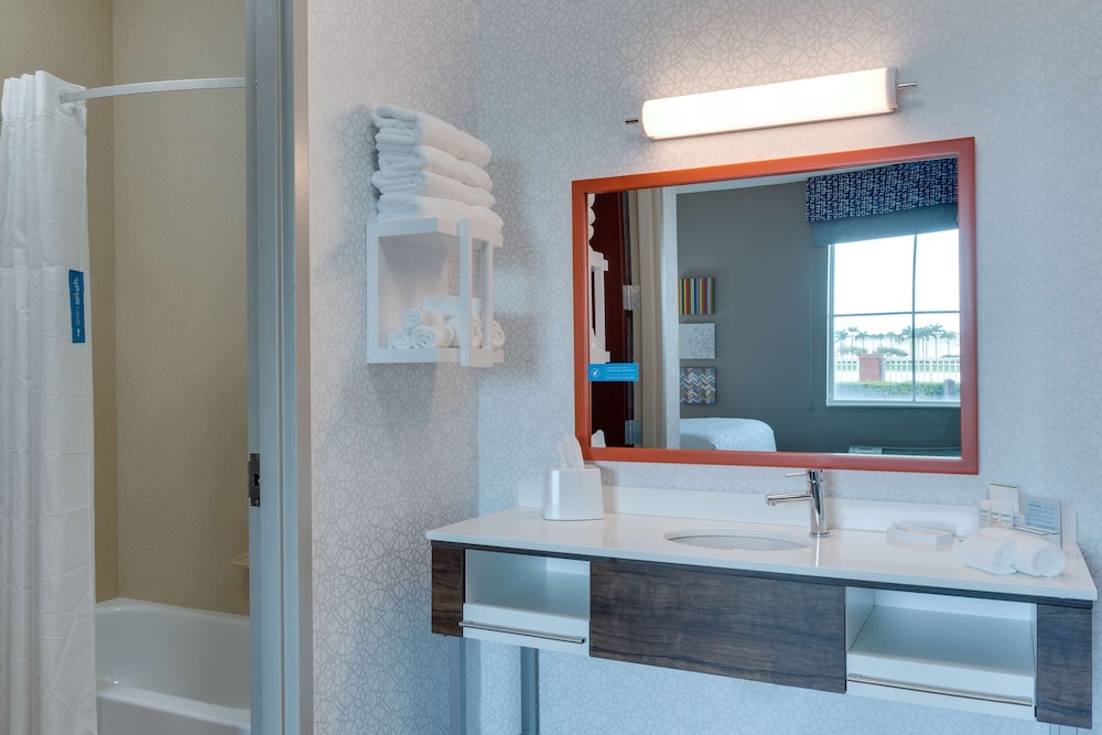 hampton inn and suites ft lauderdale miramar