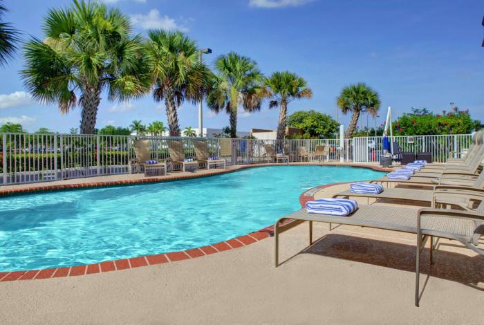 hampton inn and suites ft lauderdale west sawgrass tamarac