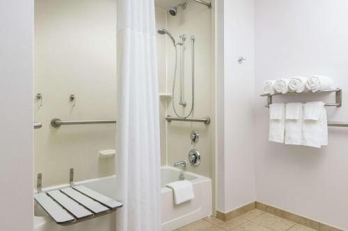 hampton inn and suites ft lauderdale west sawgrass tamarac