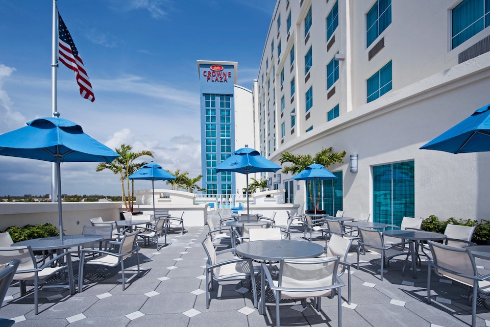 crowne plaza hotel fort lauderdale airport cruiseport by ihg