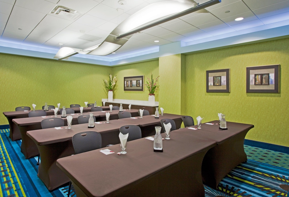 crowne plaza hotel fort lauderdale airport cruiseport by ihg