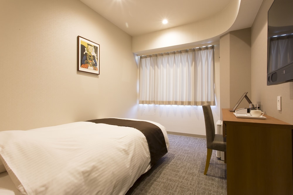 osaka riverside hotel