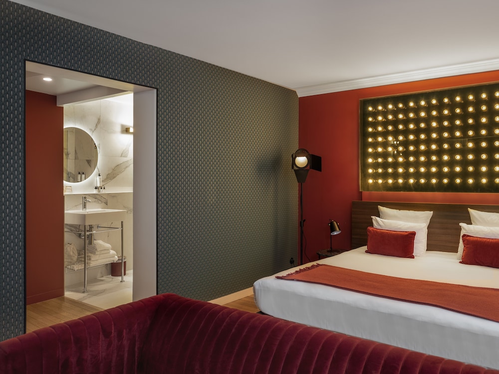 seven hotel paris