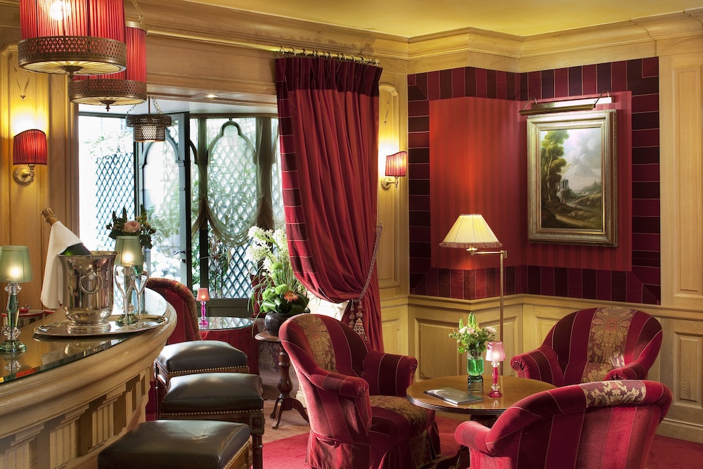 hotel chambiges elysees paris